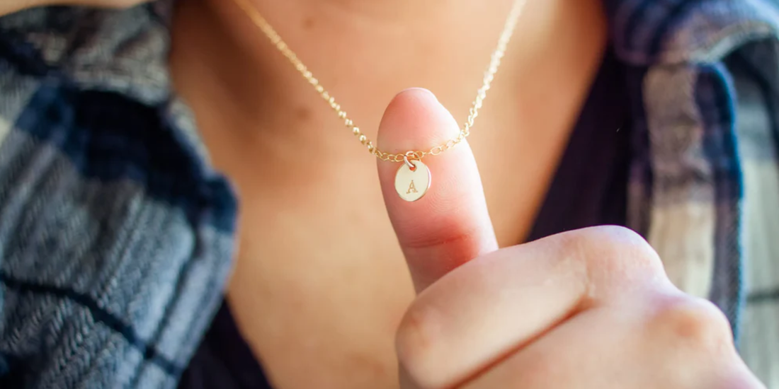 Minimalist Jewelry Styling Tips for Every Season